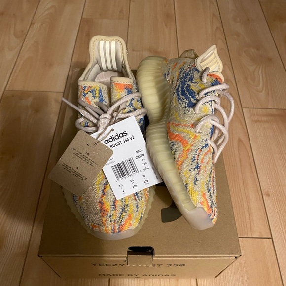 Yeezy Boost 350 V2 MX Oat - Bae Size [4M/5.5W] - Picture 8 of 9